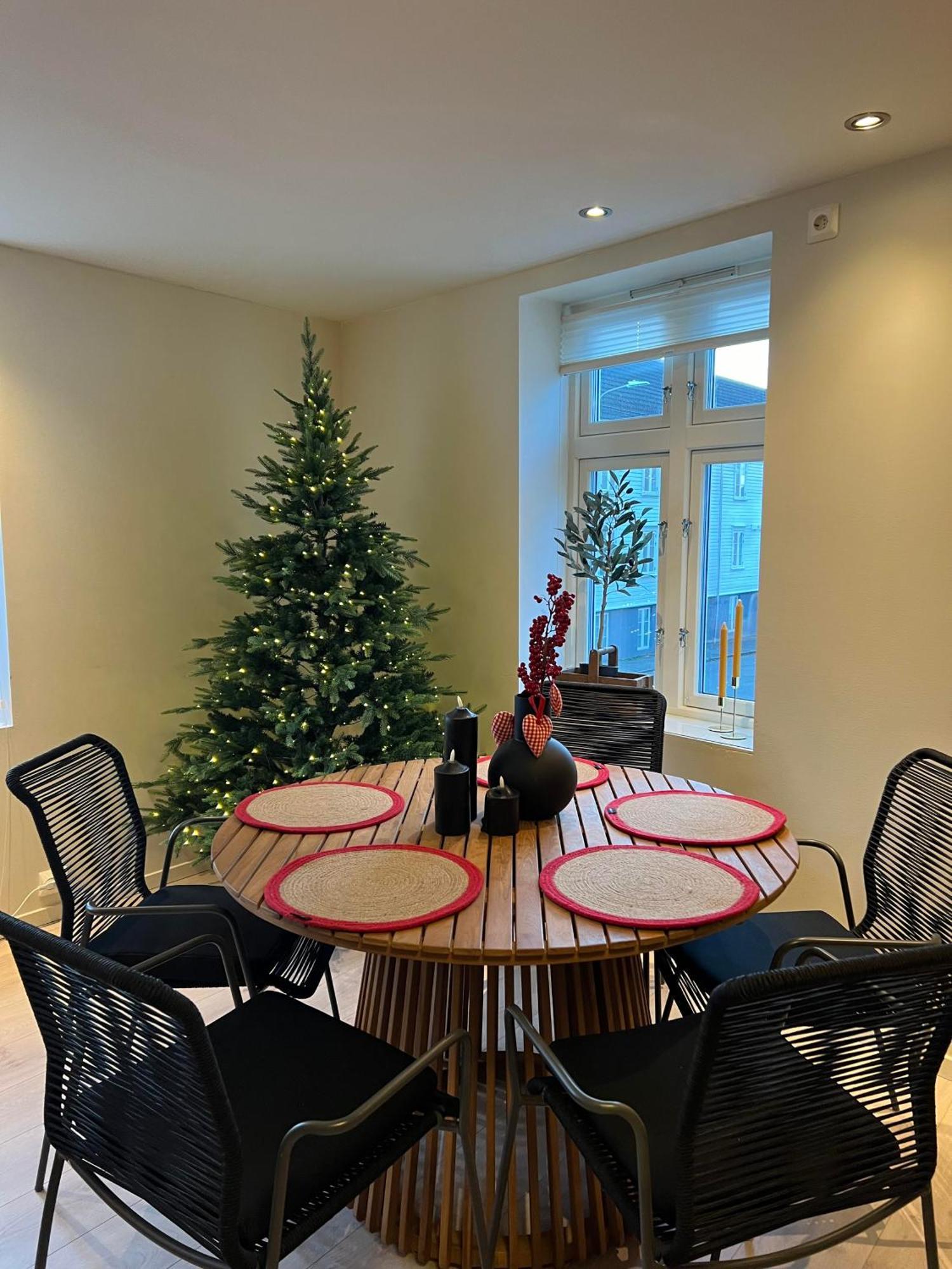A Place To Stay Stavanger, Apartment 5 - Quality And Free Parking- Экстерьер фото